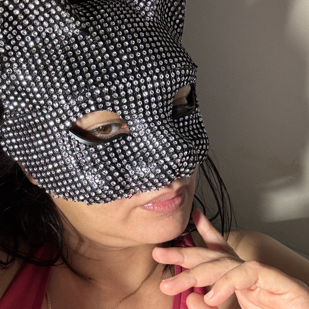 beurette_sahara Chatroom