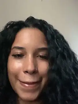 bianca090 Chatroom