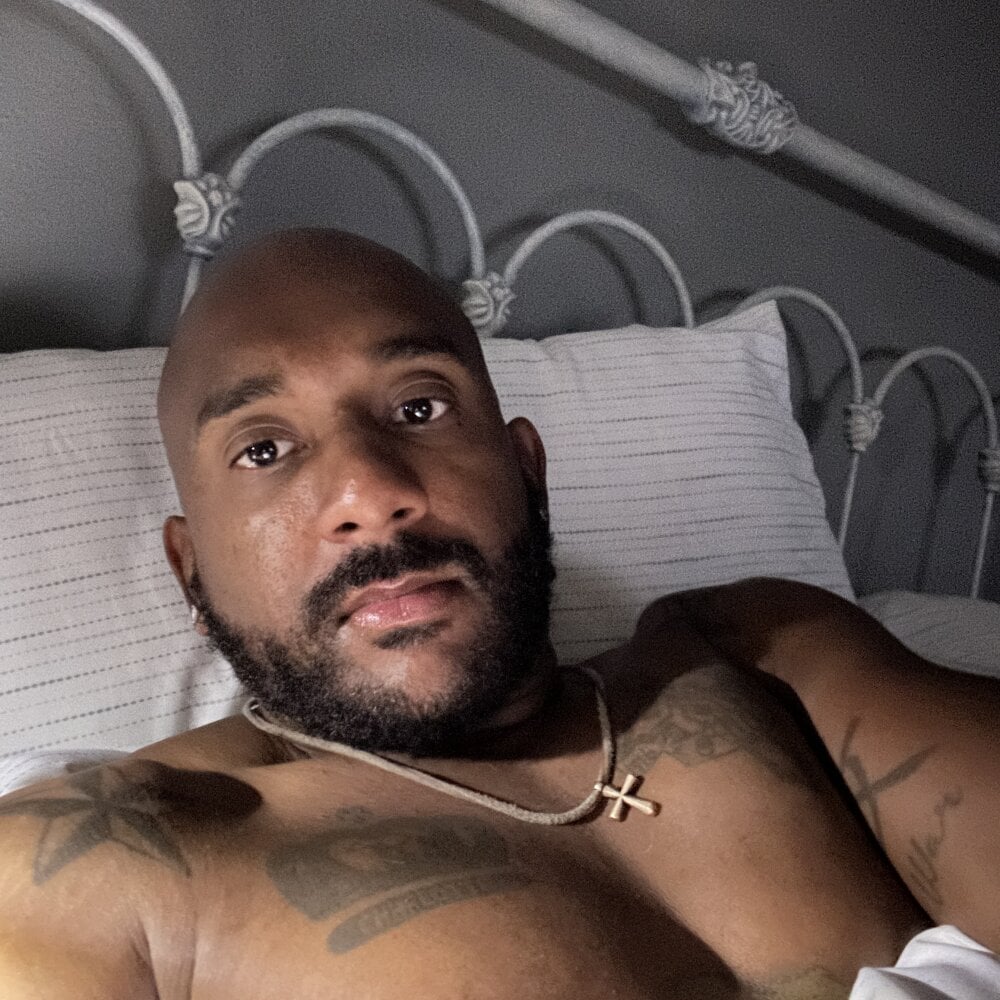 bigblackcock101 Webcam Profile Picture bigblackcock101 Chatroom