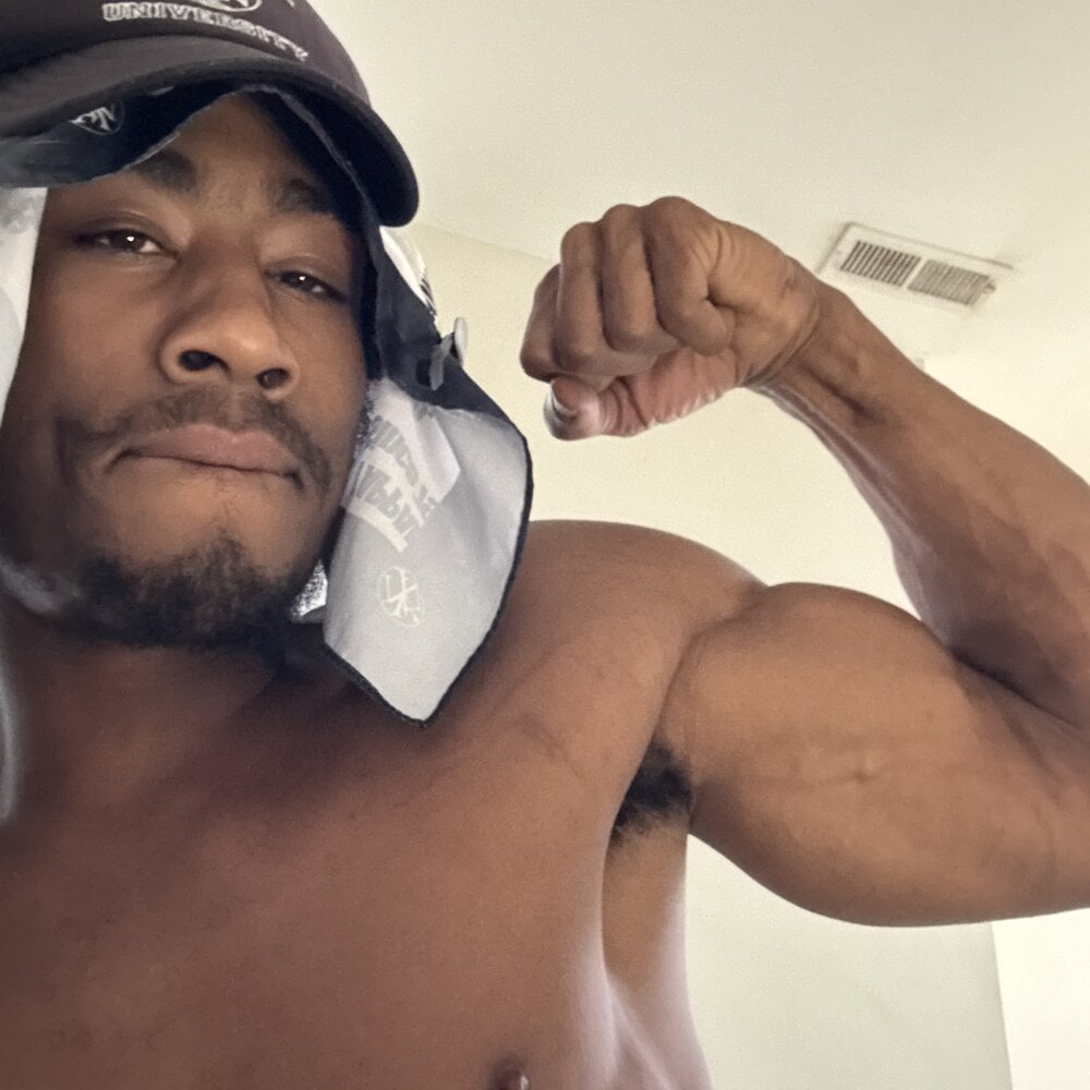 bigdickdomd Chatroom