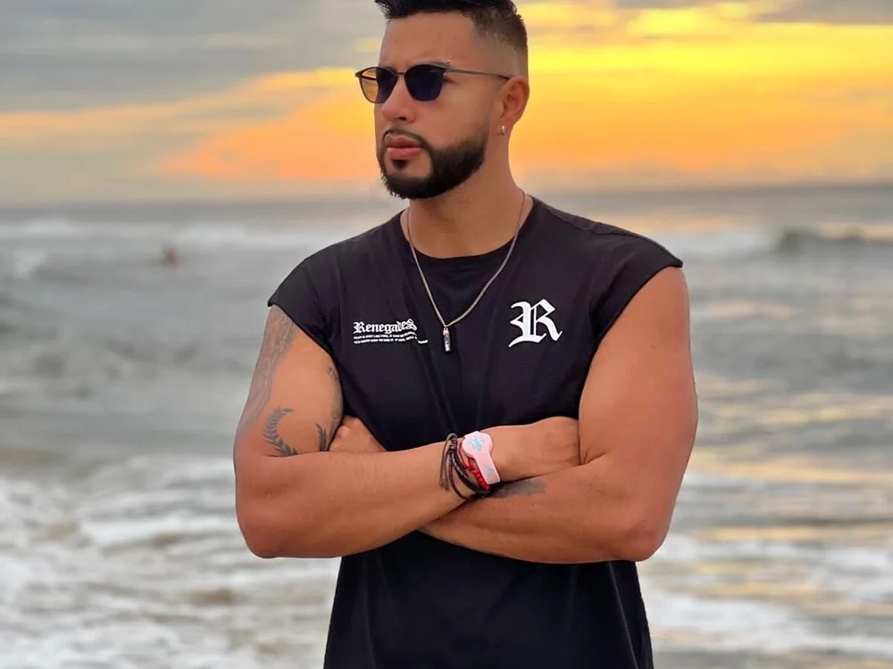 biglatinomaster Chatroom