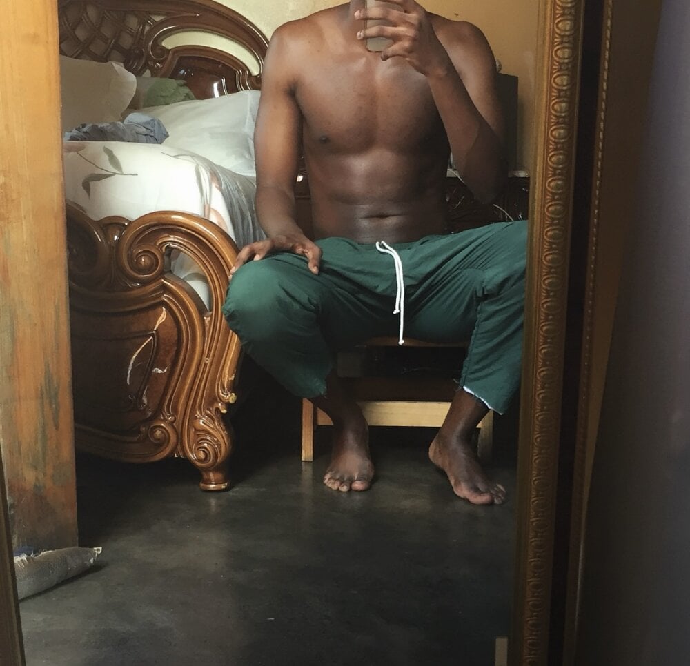 black_Man_dingo Chatroom