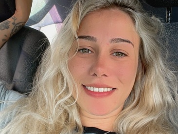 blond-96