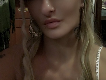 blondebarbiebae