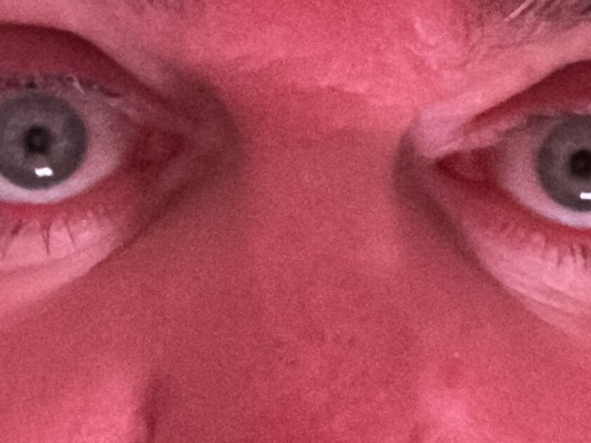 blue_eyed_dream Chatroom