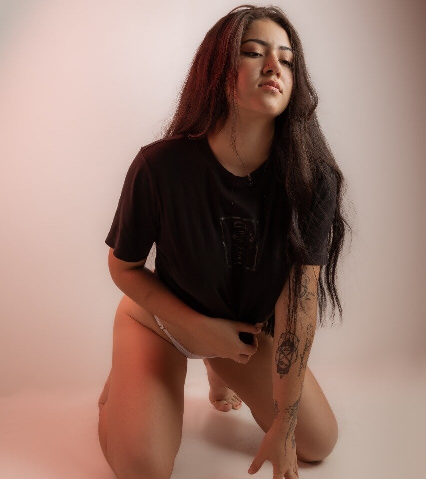 bonnie_sm Chatroom