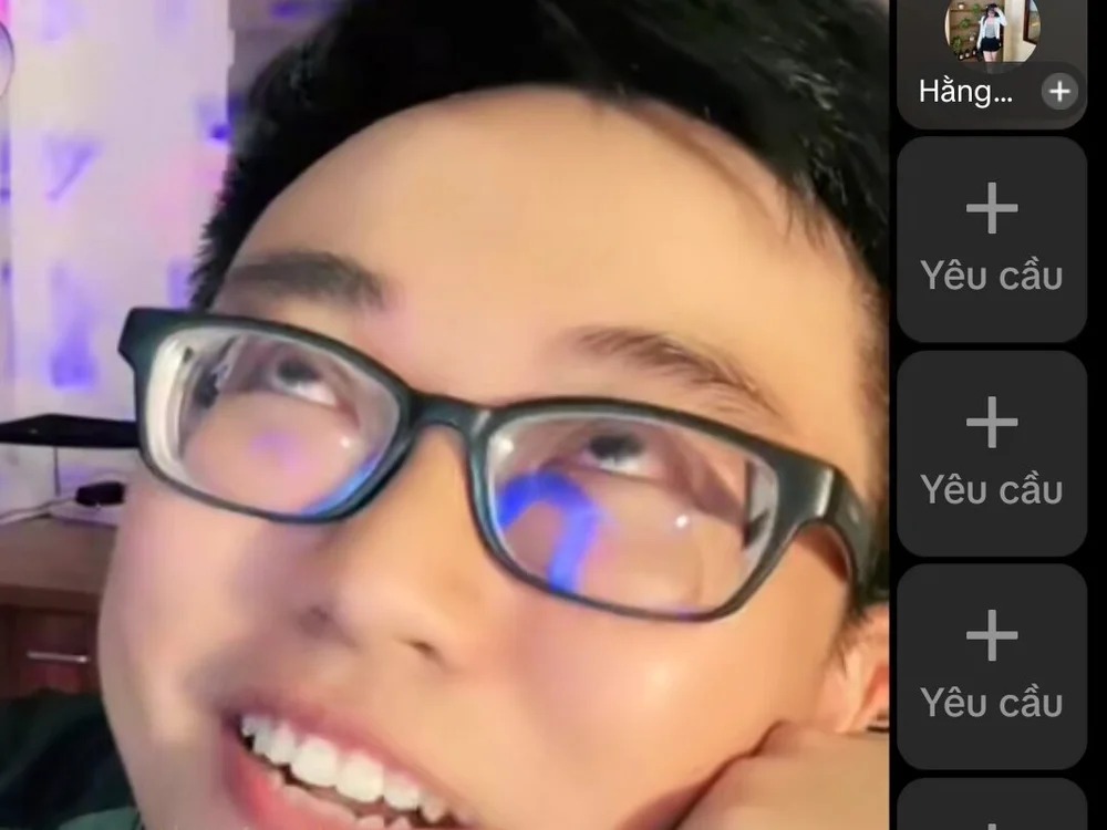 boycodomm Chatroom