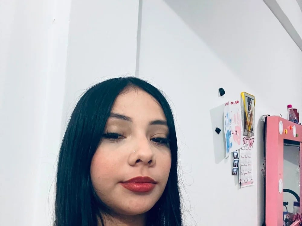 brithani_sofi Chatroom