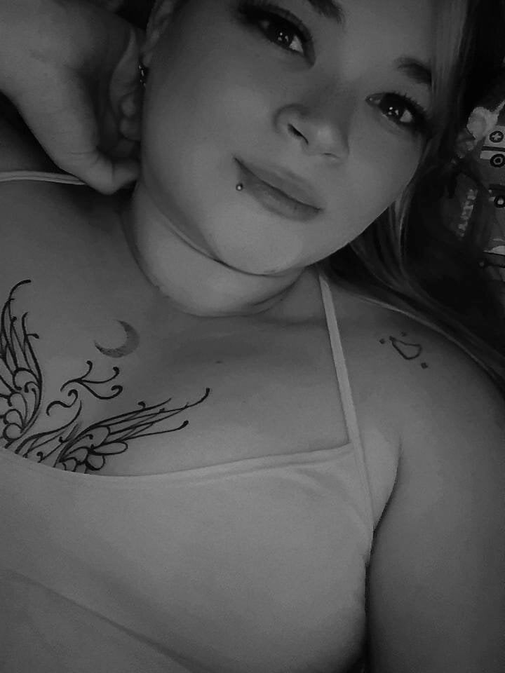 brittany_sm Chatroom