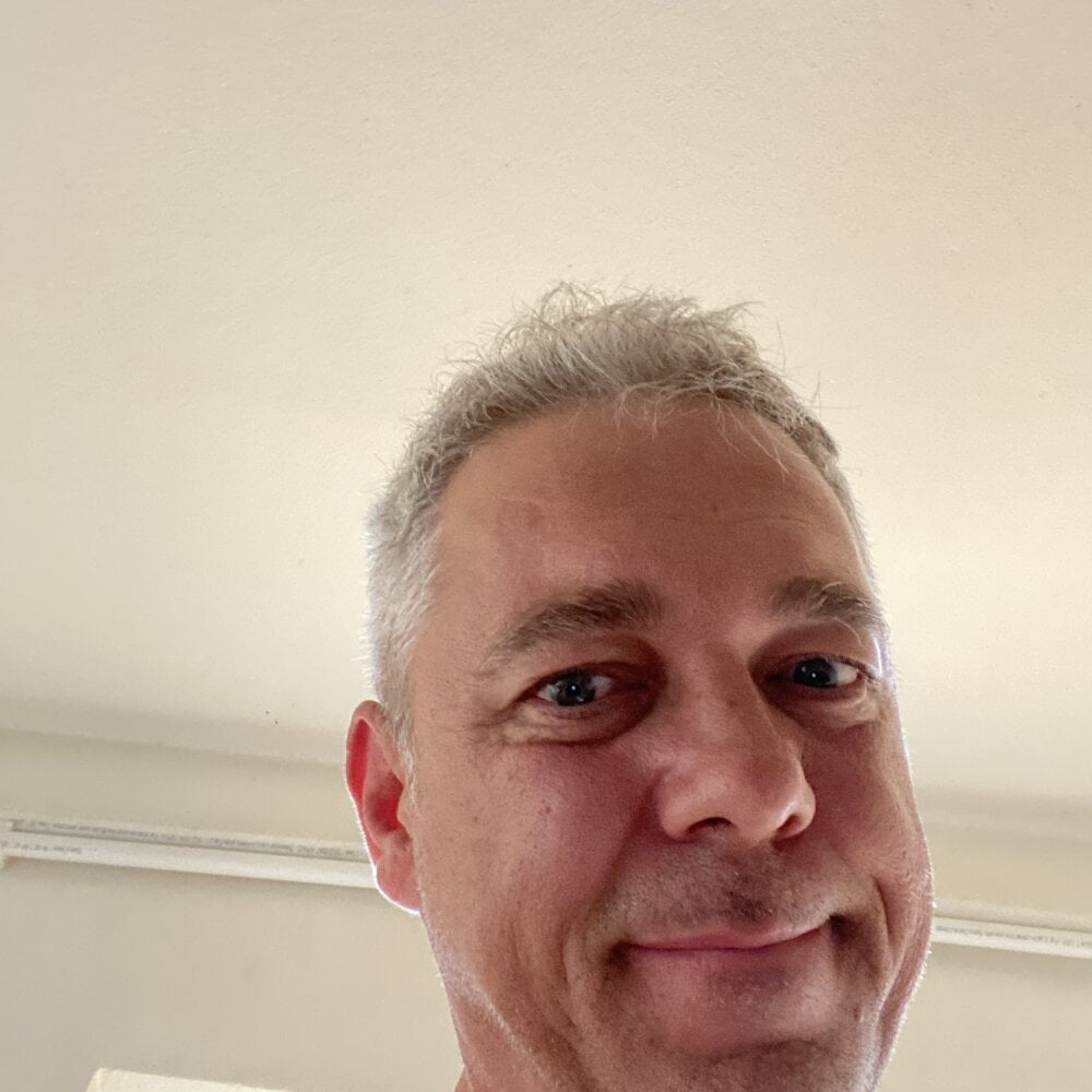 bubu_bubu2000 Chatroom