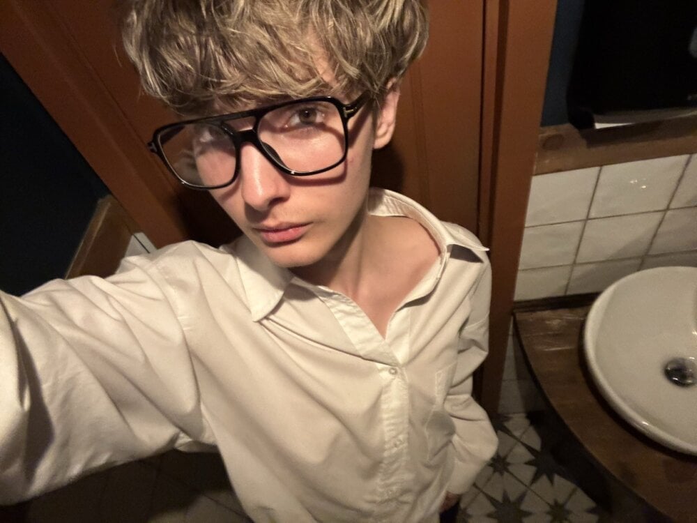 bunnyblush67 Chatroom