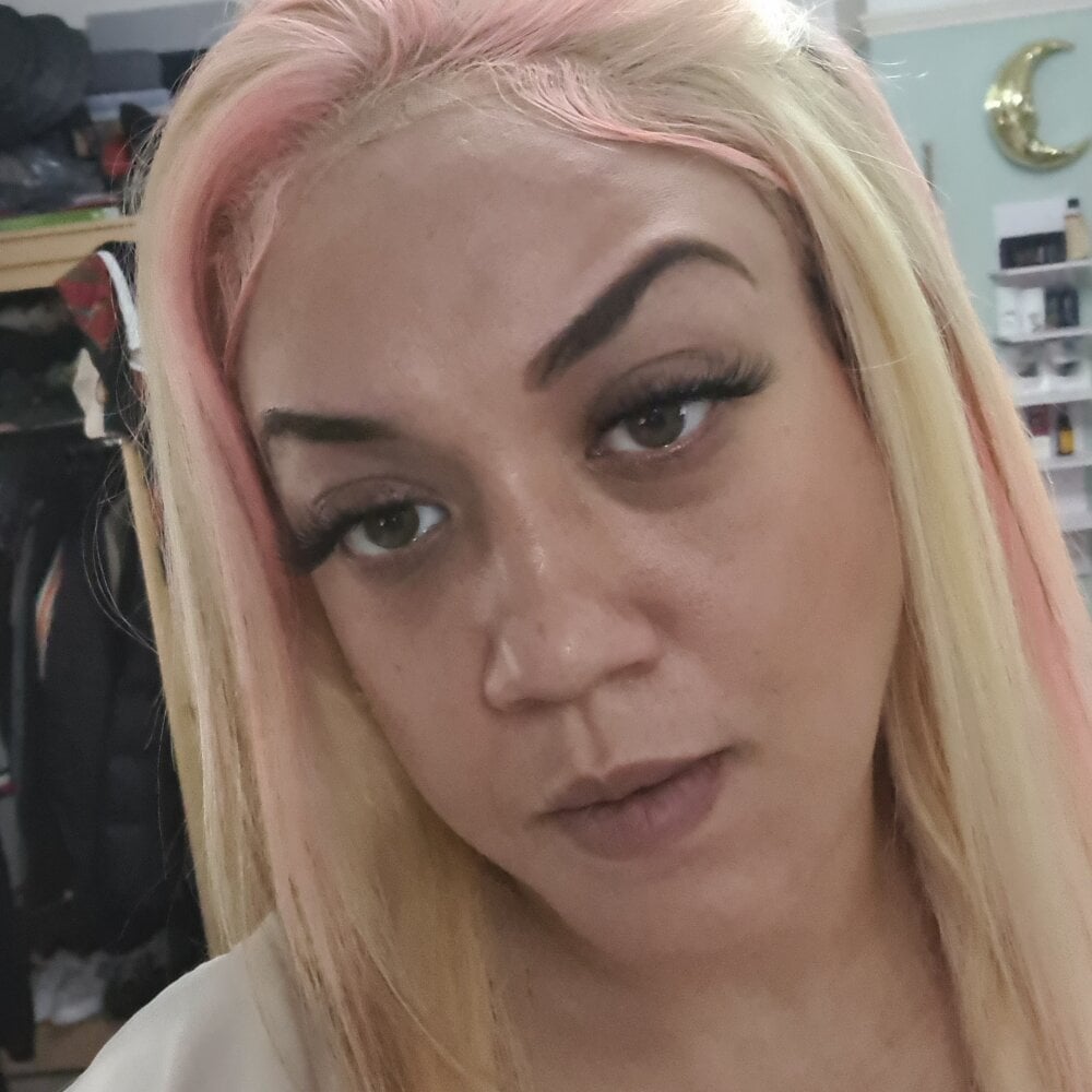 bustylexy36 Chatroom