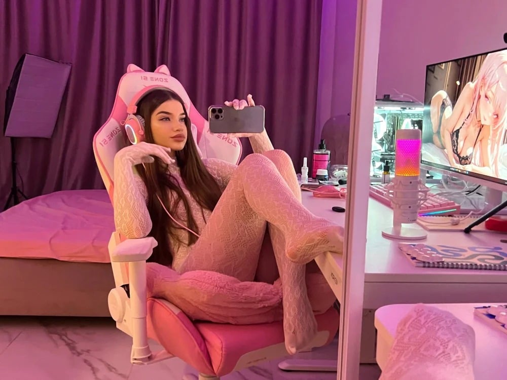 buustisha Chatroom