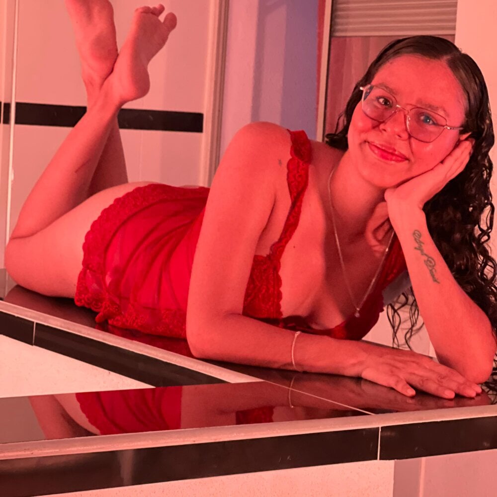 caandyroose Chatroom