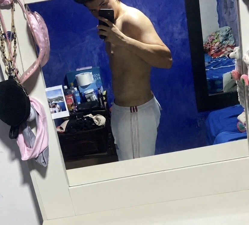 cacvz12 Chatroom