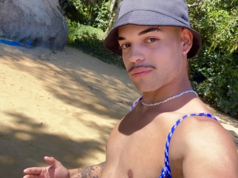 caio18b Chatroom
