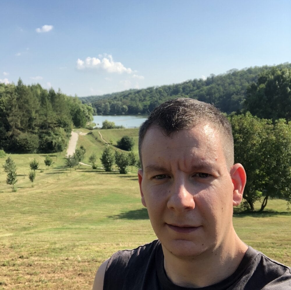 calibersmith Chatroom