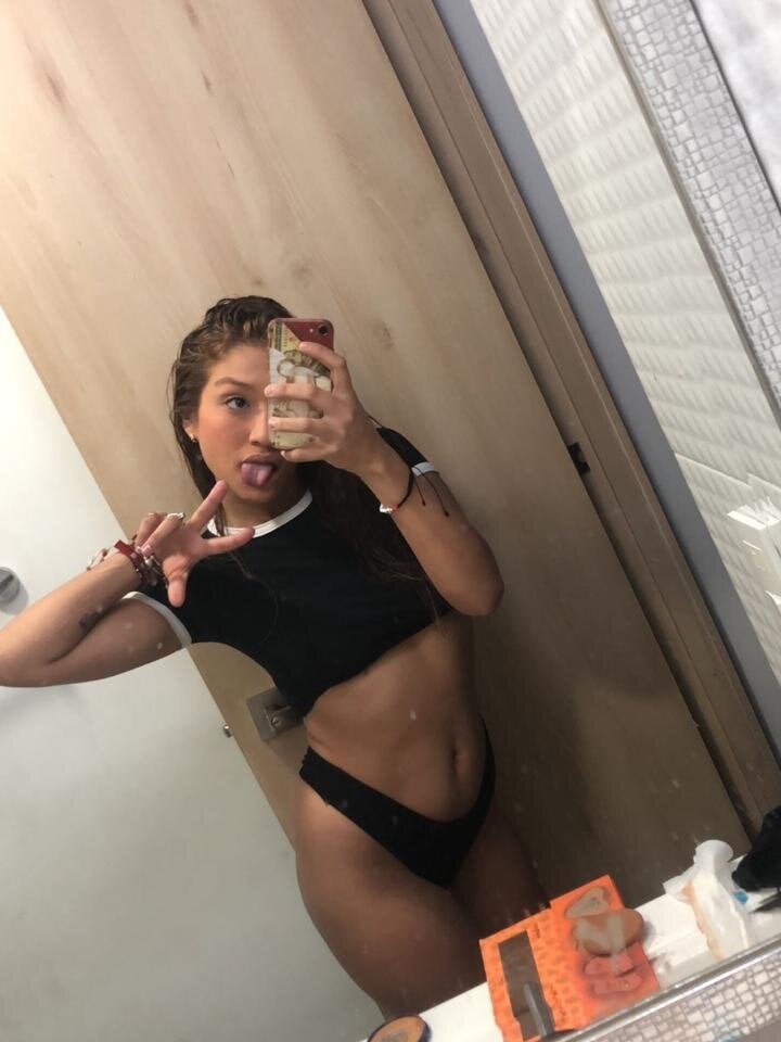 camila_natalia Chatroom