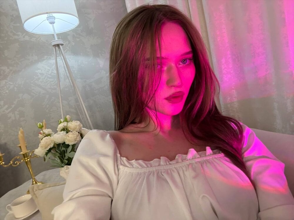 caprice_couple Chatroom