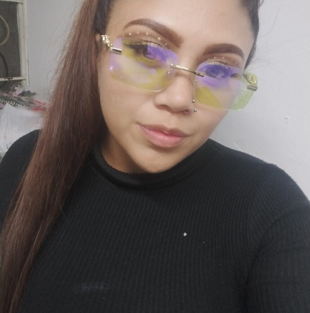 carlota_saenz Chatroom