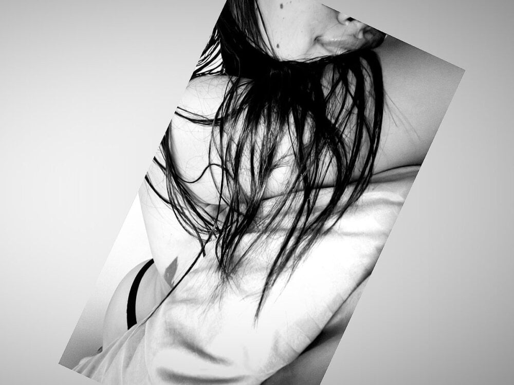 carolinerose96 Chatroom