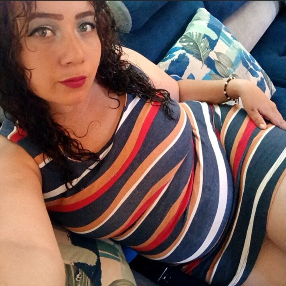 cata-BigAss Chatroom