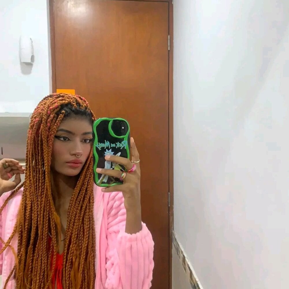 cataleyabrown_mg Chatroom