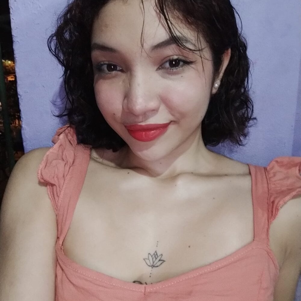 celeste_collins_ Webcam Profile Picture celeste_collins_ Chatroom
