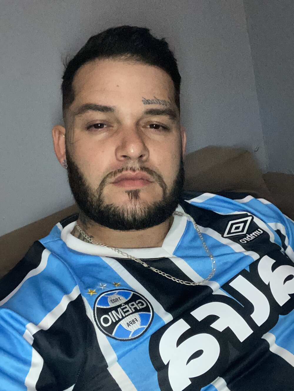 cesarcomedordela3 Chatroom