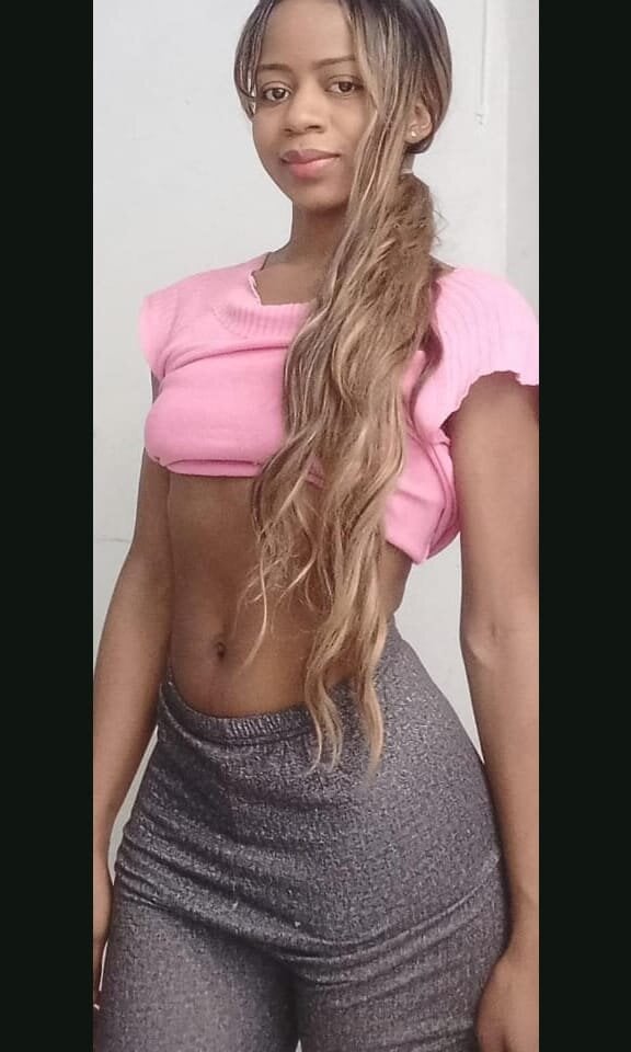 charlot_collin Chatroom