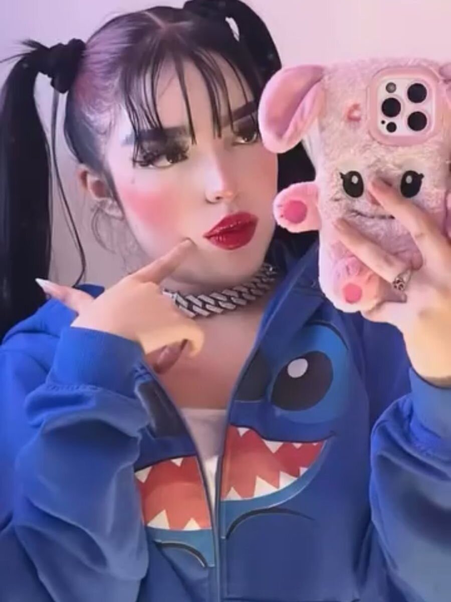 charlotte_zoe_ch Chatroom