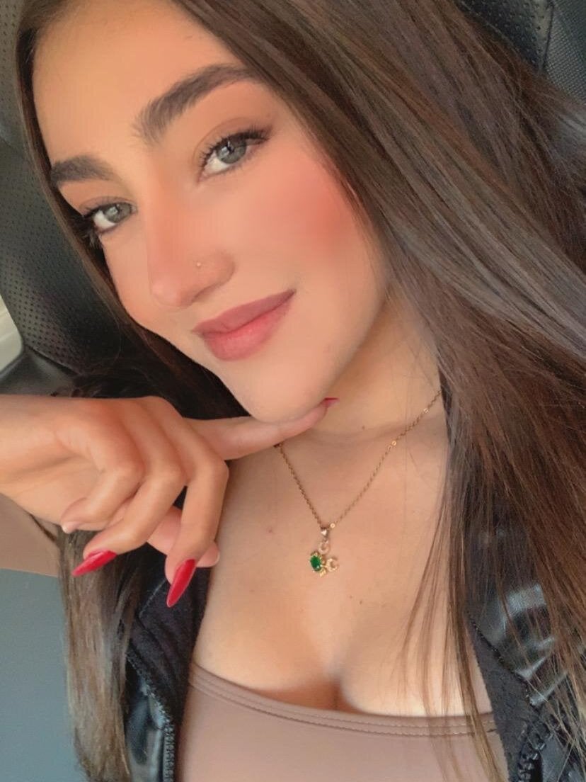 charlotthe_collin Chatroom