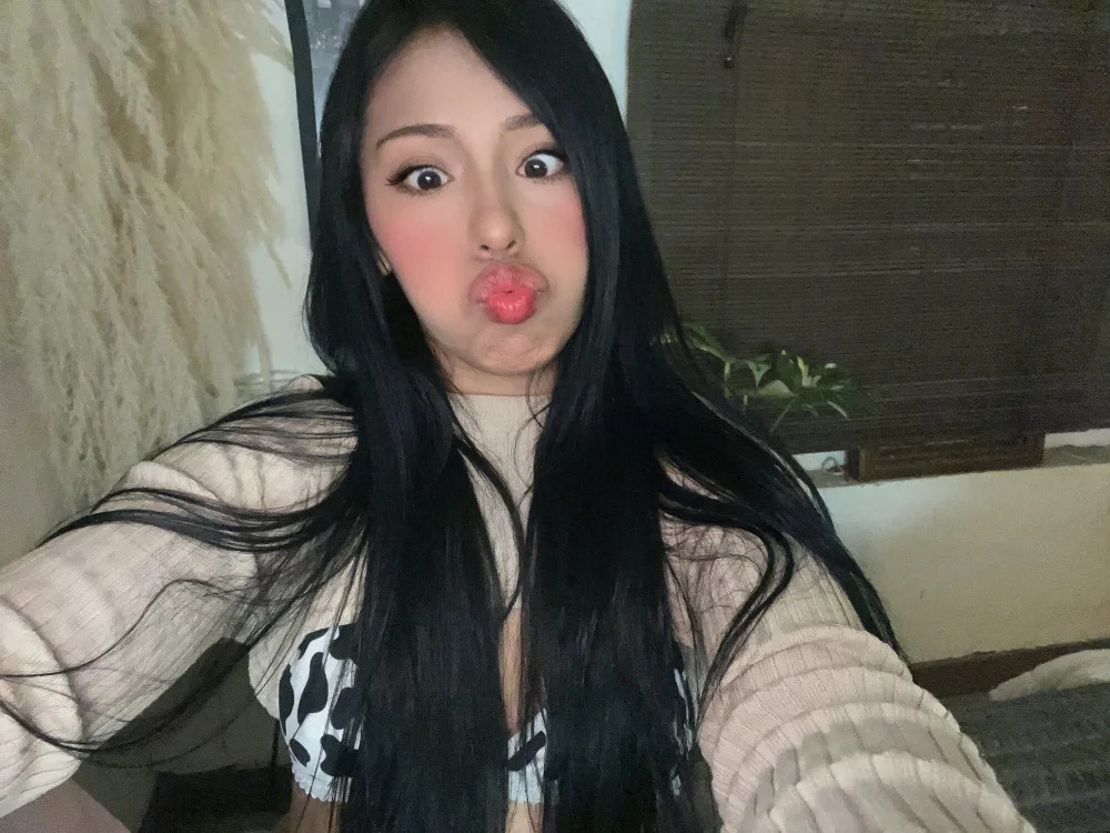 charmie__ Chatroom