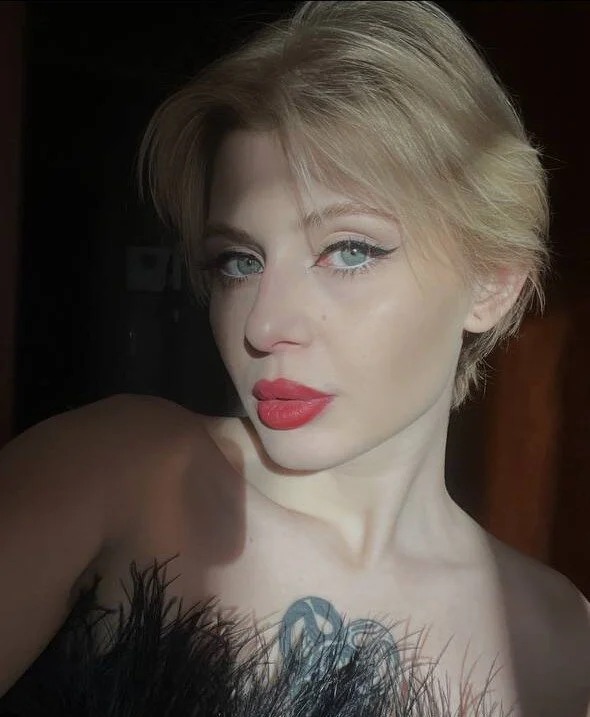 chloewinter Chatroom