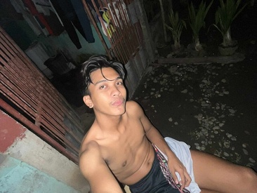 chris-hot-asian-loverboy