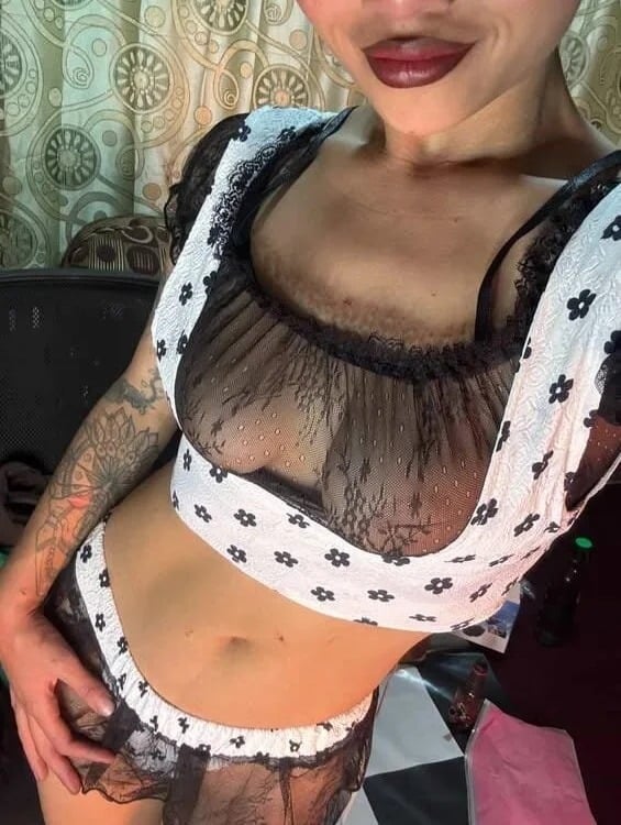 chubby_chameli Chatroom