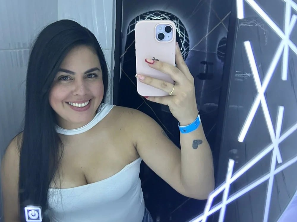 cloe_stella Chatroom