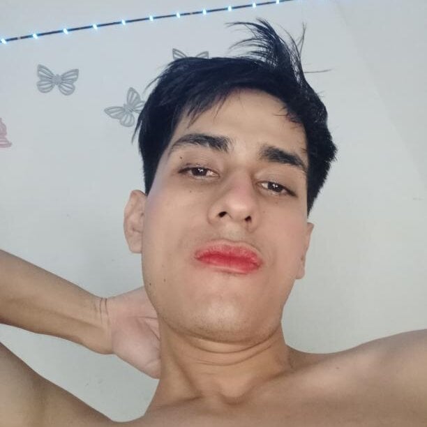 cold_andhiet Chatroom