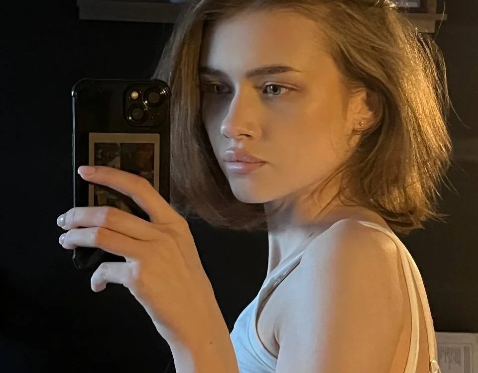 colette_pretty Chatroom