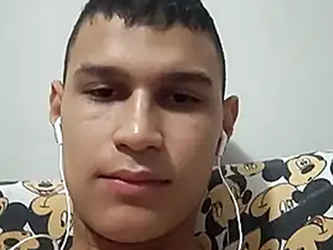 comeputa33