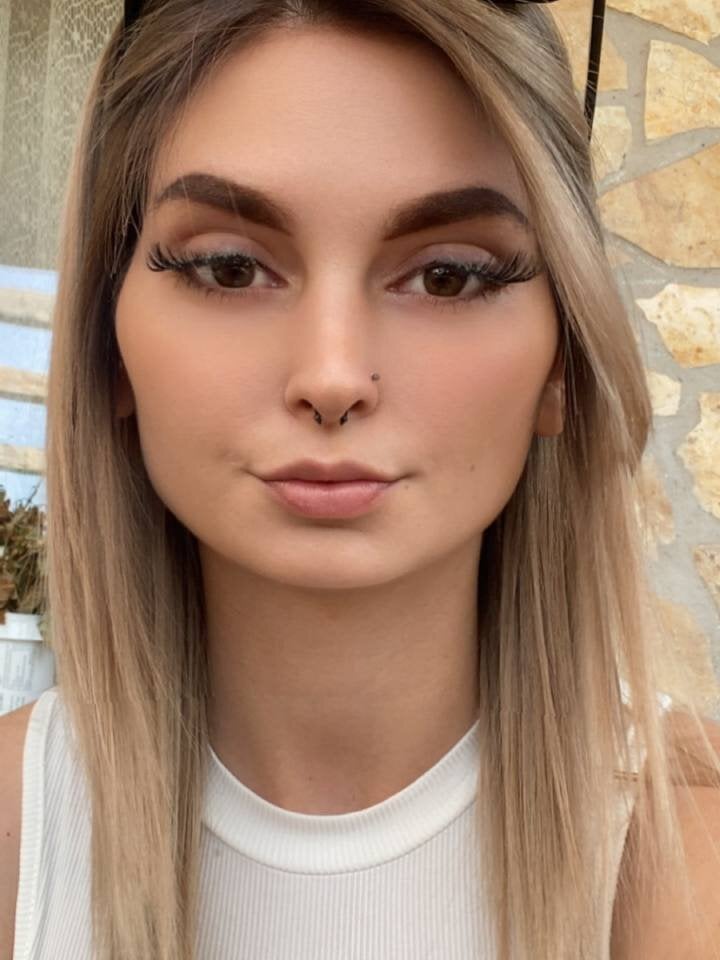 coraa_madison Chatroom