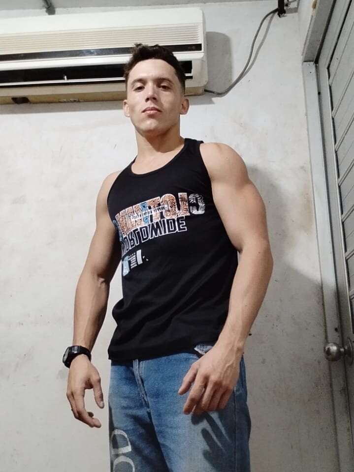 cowboy_leonard25 Chatroom