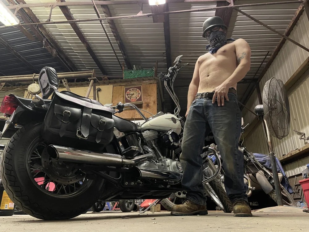 cozzy42 Chatroom