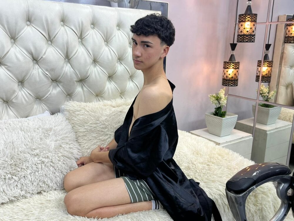 cristalangel9_ Chatroom