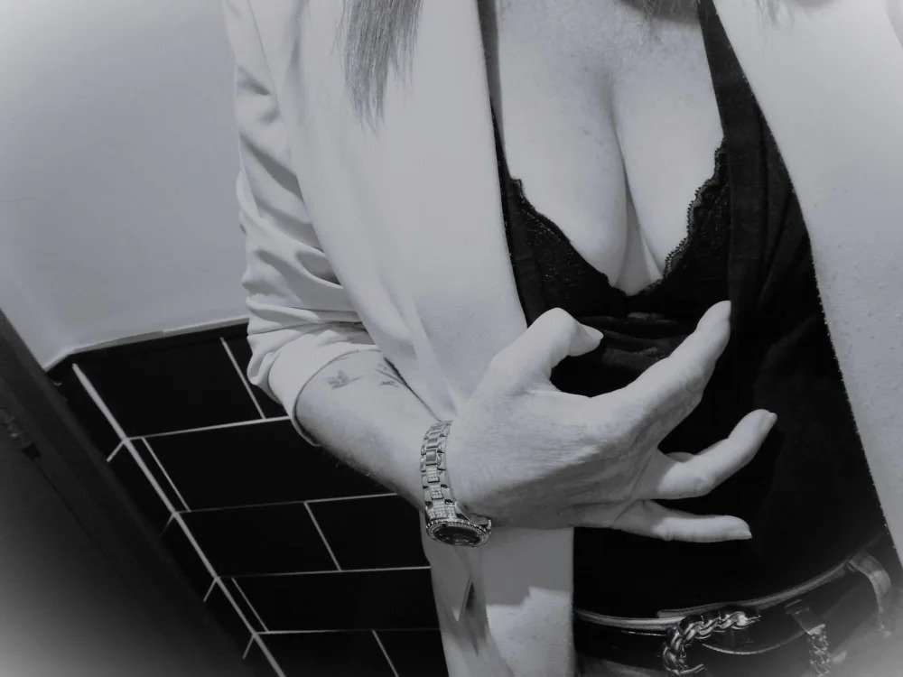 cumslut76 Chatroom