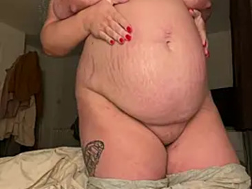 curvypregant