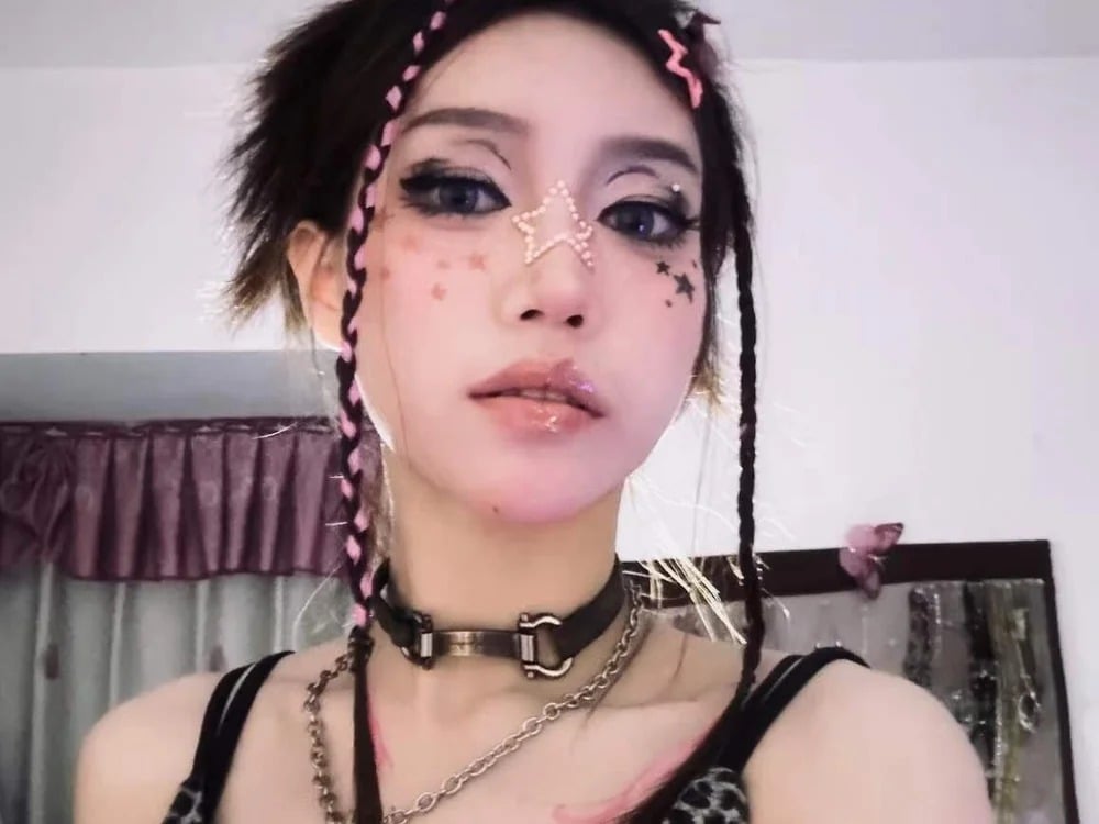 cute-888 Chatroom