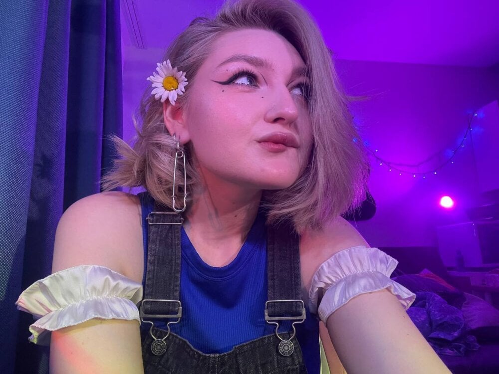cutepie33 Chatroom
