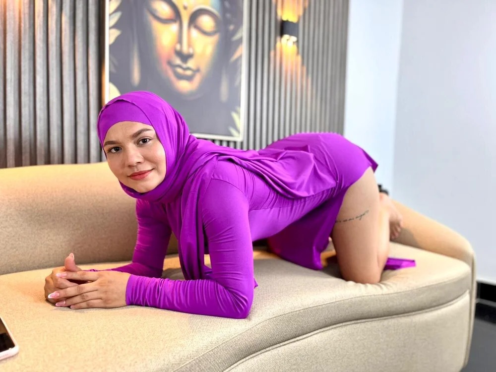 dalilaa__ Chatroom