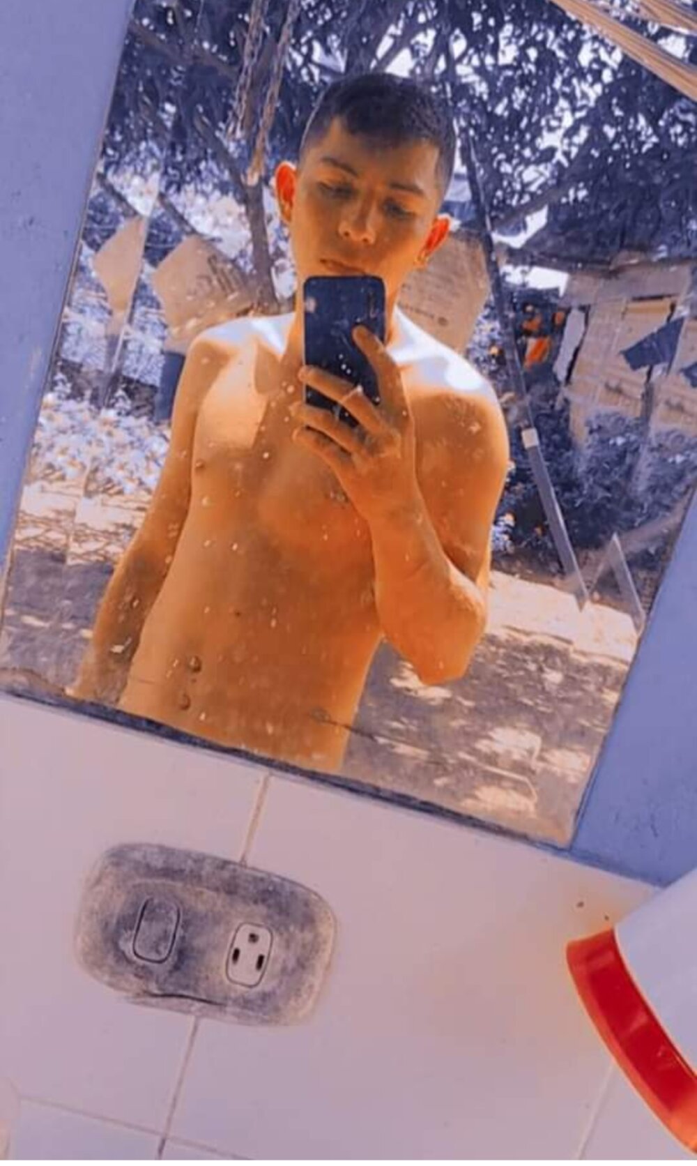 damianaguilera Chatroom